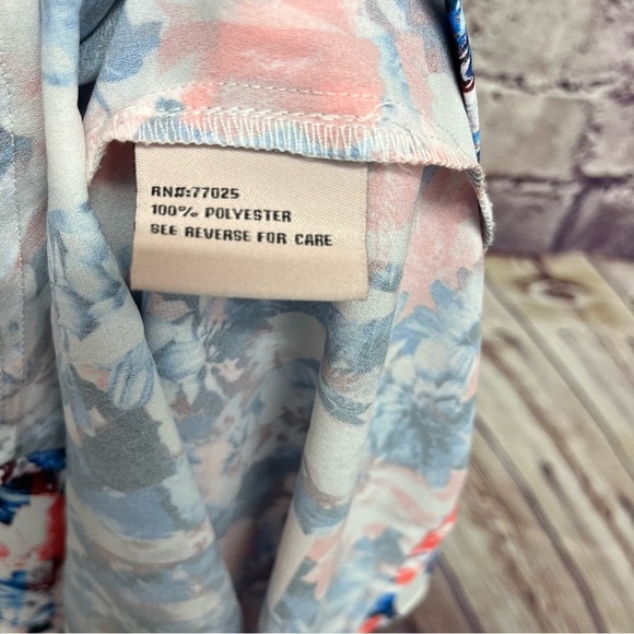 Disney Alice Through The Looking Glass Floral Tie Hem Blouse - Picture 11 of 11